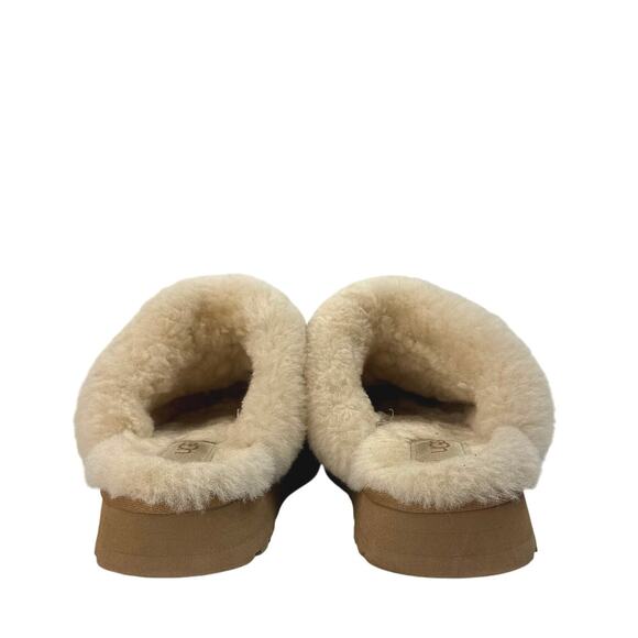 UGG Disquette Suede Sheep Skin Slip On Closed Round Toe Platfrom Clog Slippers 8 - Picture 3 of 6